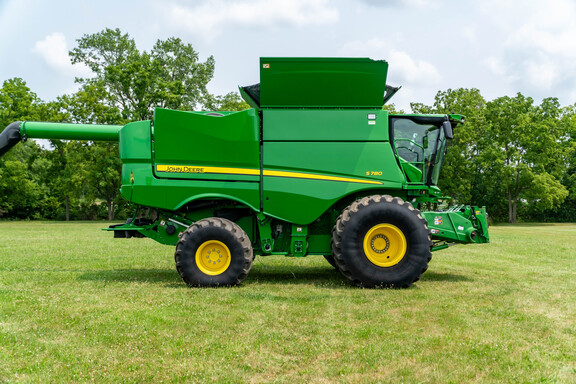 Used 2021 John Deere S780 Combines at Koenig Equipment in Anna, OH - Photo5