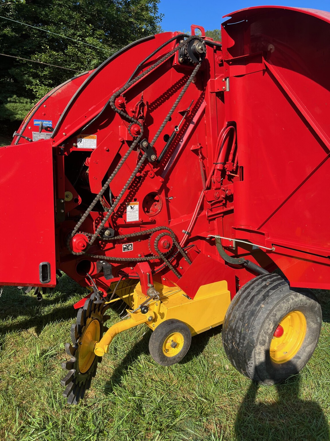 2022 New Holland Rollbelt 450 Utility Image 9