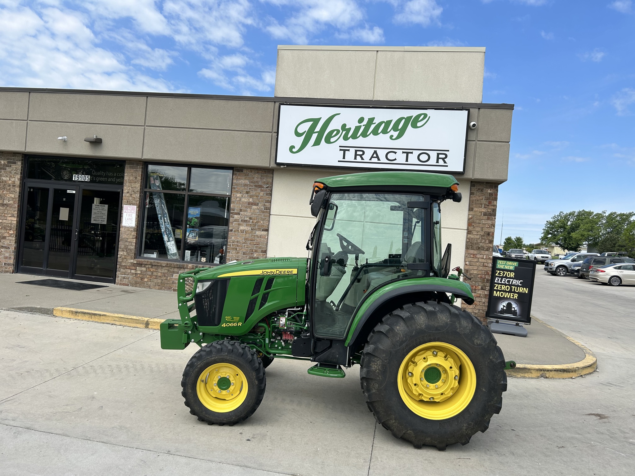  2015 John Deere 4066R at Heritage Tractor in Olathe, KS