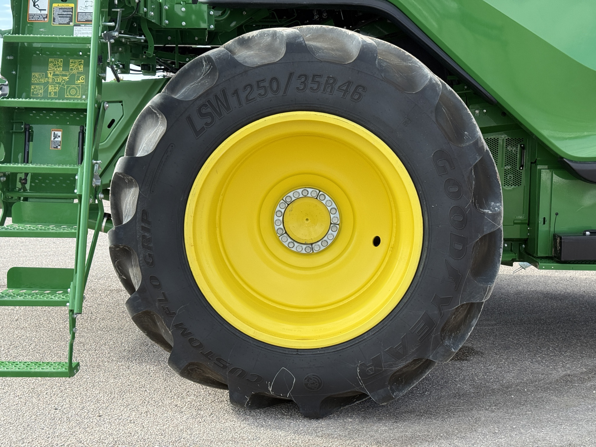 2023 John Deere X9 1100 Image 41