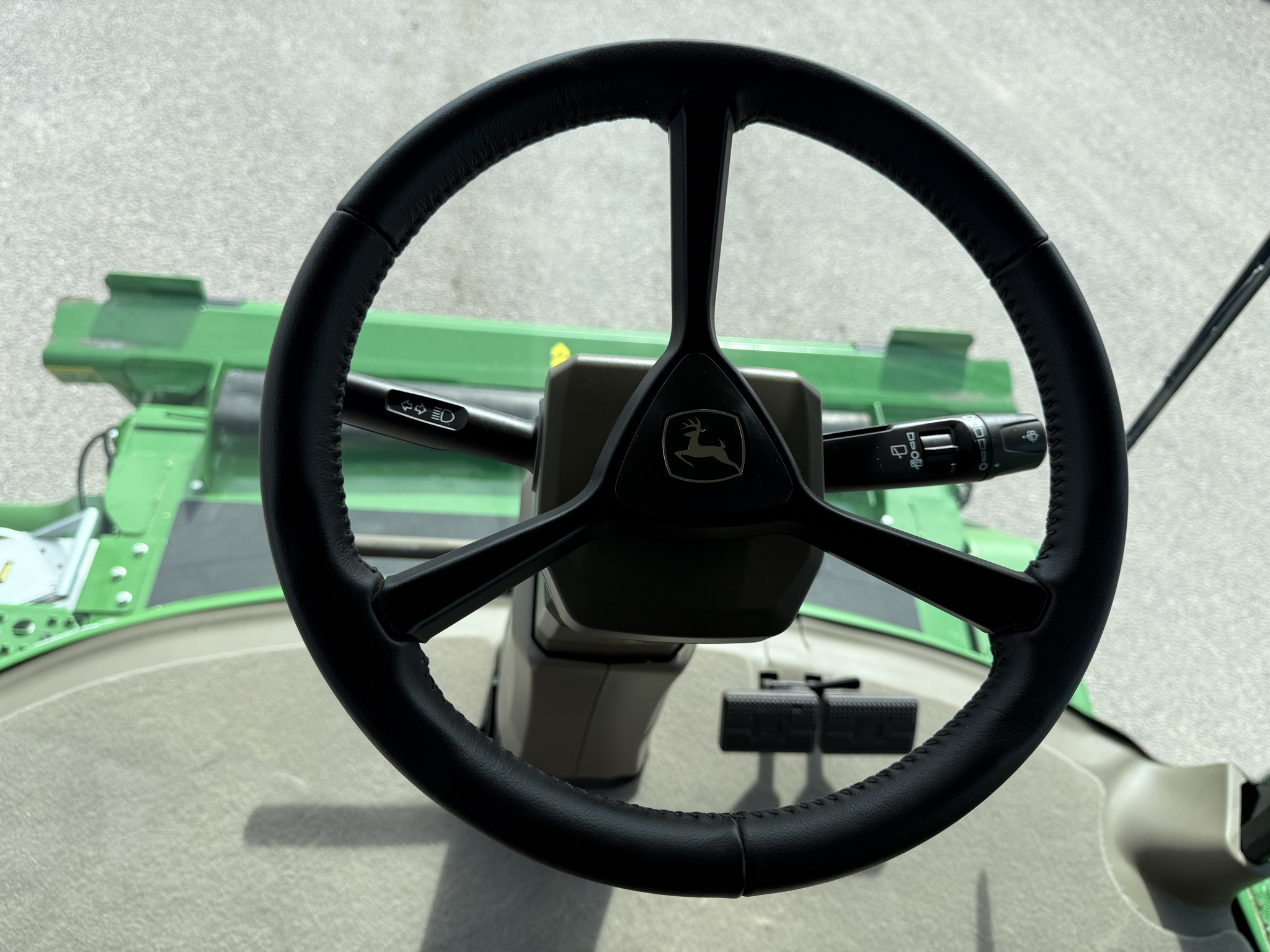 2023 John Deere X9 1100 Image 11