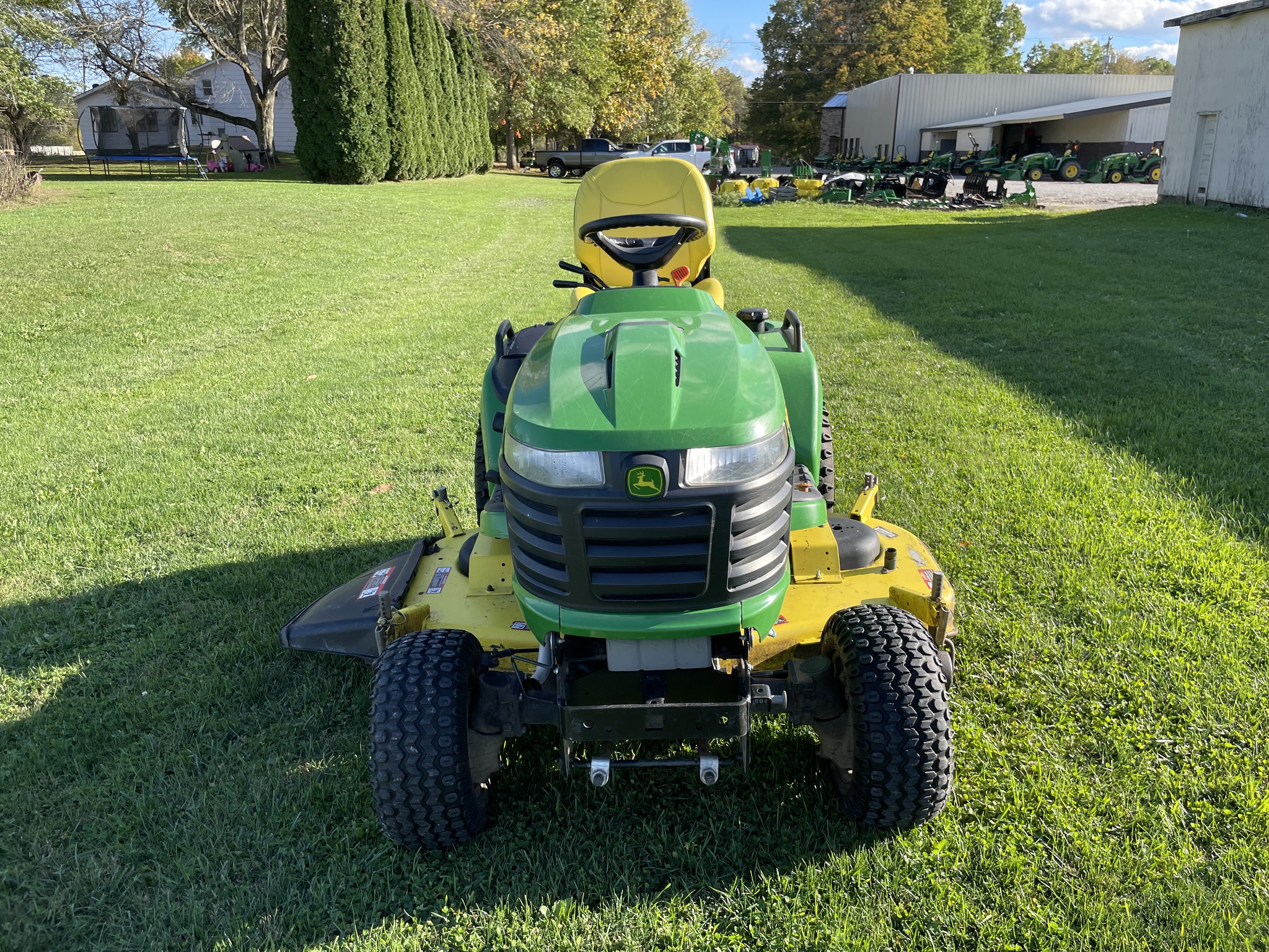 2015 John Deere X738 Image 4