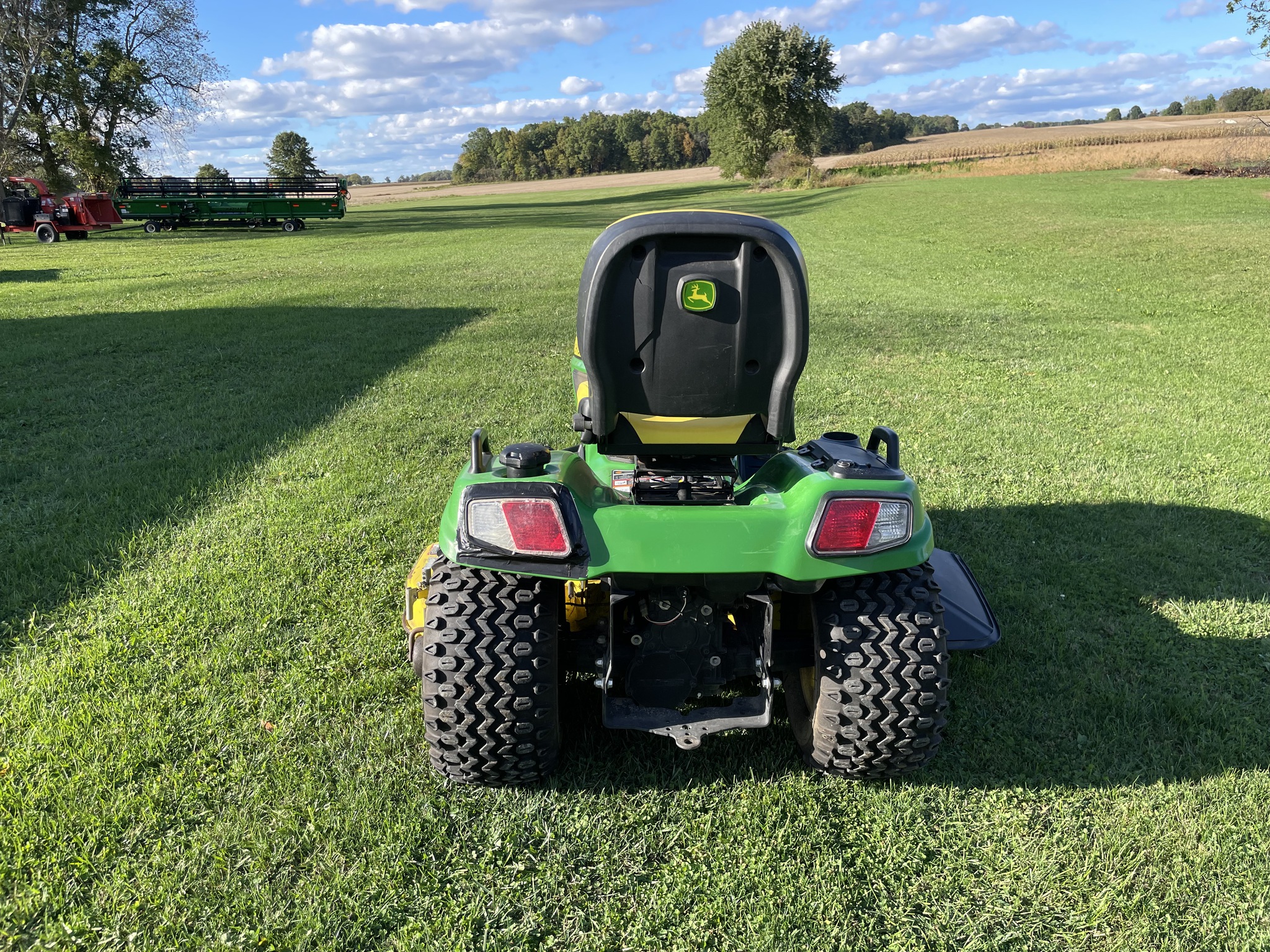 2015 John Deere X738 Image 2