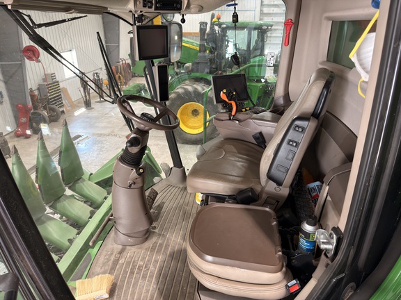 Photo of 2020 John Deere S780