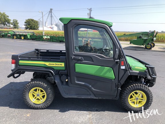 Photo of 2024 John Deere XUV 835R