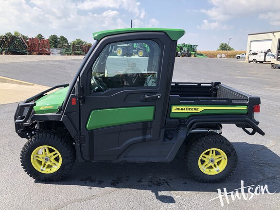 Photo of 2024 John Deere XUV 835R