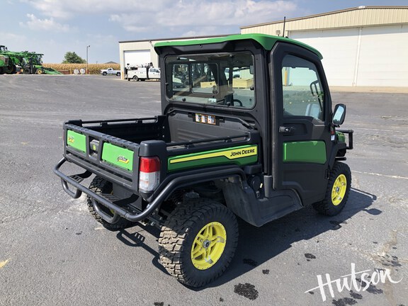 Photo of 2024 John Deere XUV 835R
