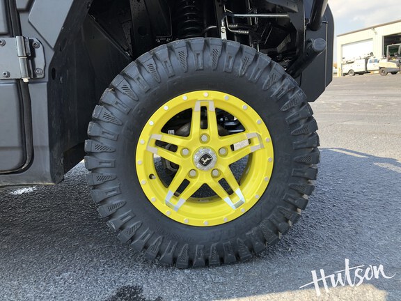 Photo of 2024 John Deere XUV 835R