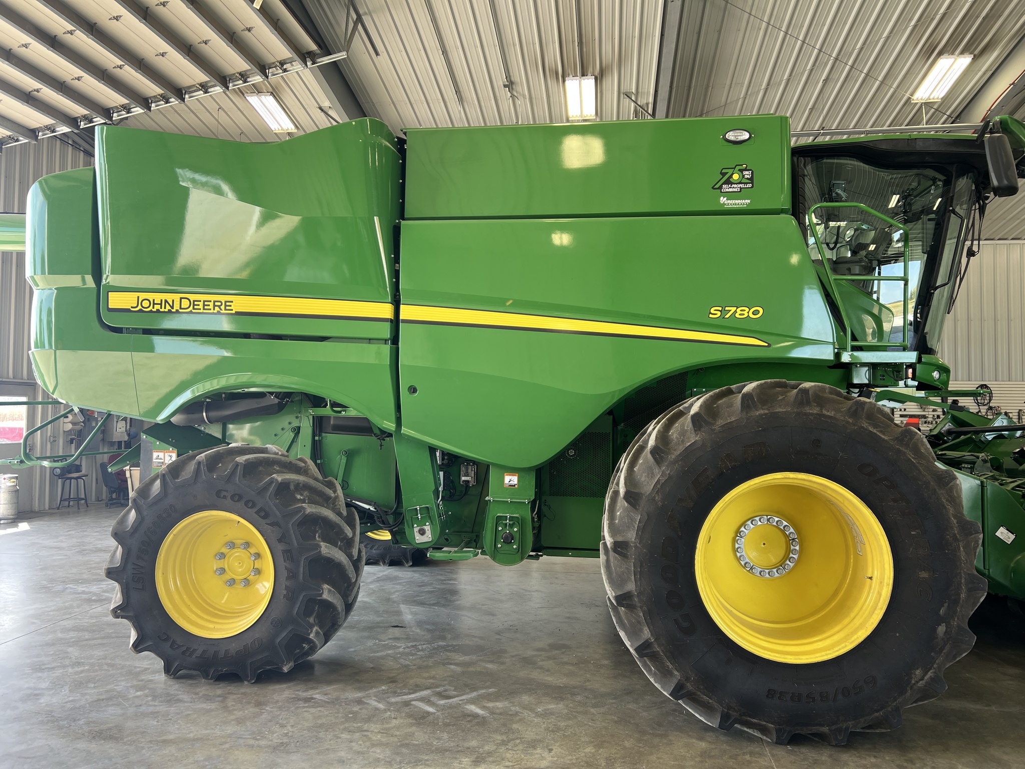 2022 John Deere S780 Image 2