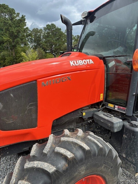 2014 Kubota M110GX Image 4
