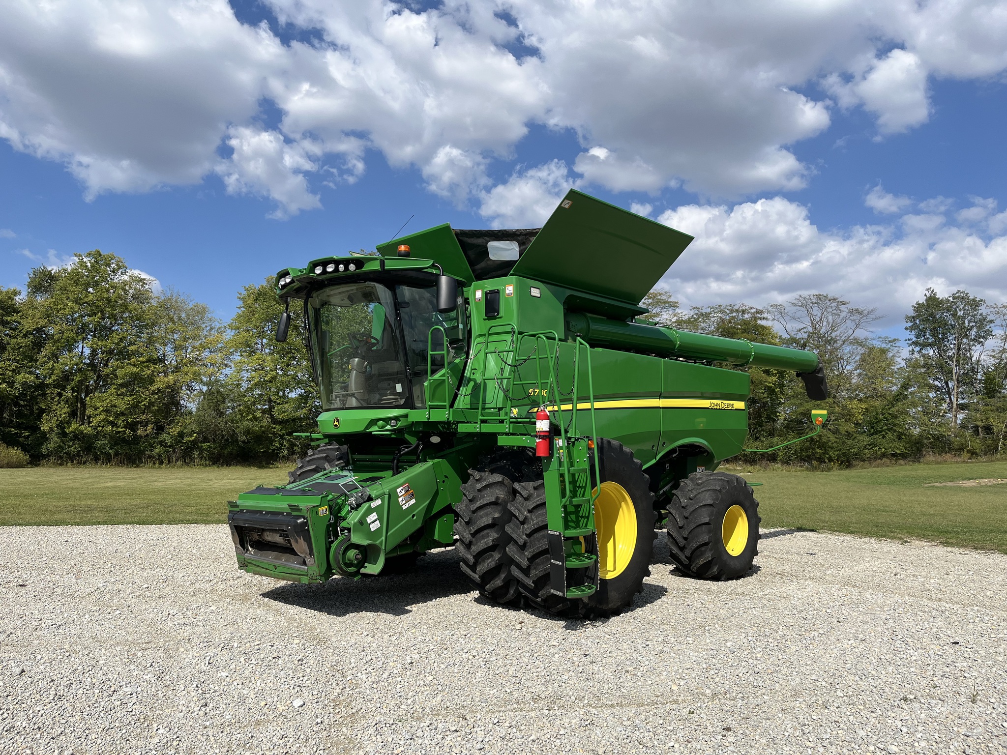 2019 John Deere S780 Image 1