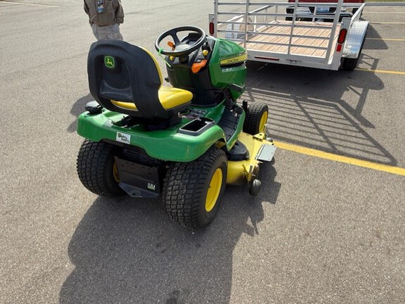 Photo of 2019 John Deere X380