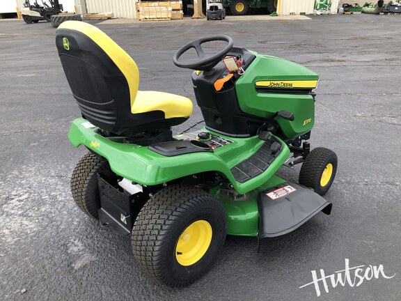 Photo of 2024 John Deere X370