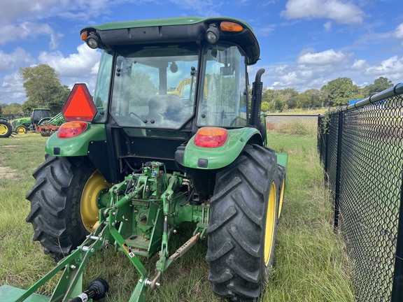 2018 John Deere 5055E Photo 5