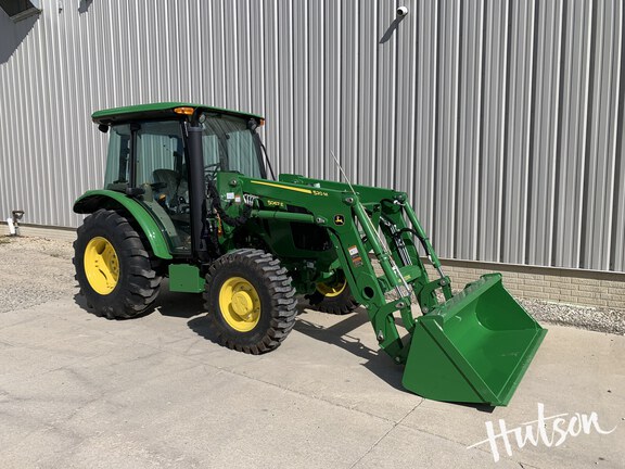 Photo of 2024 John Deere 5067E