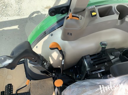 Photo of 2024 John Deere 5067E