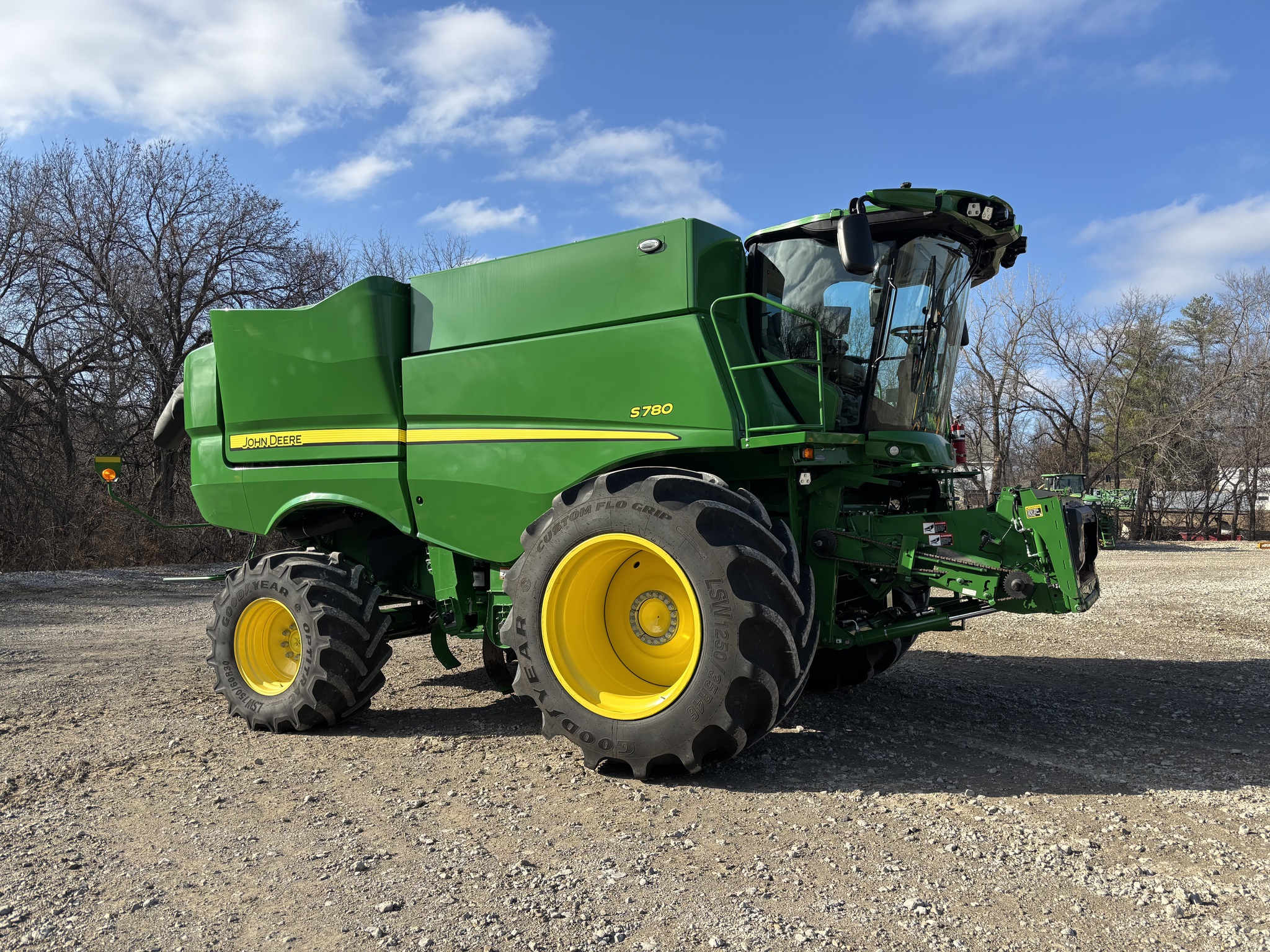  2023 John Deere S780 at Heritage Tractor in Atchison, KS