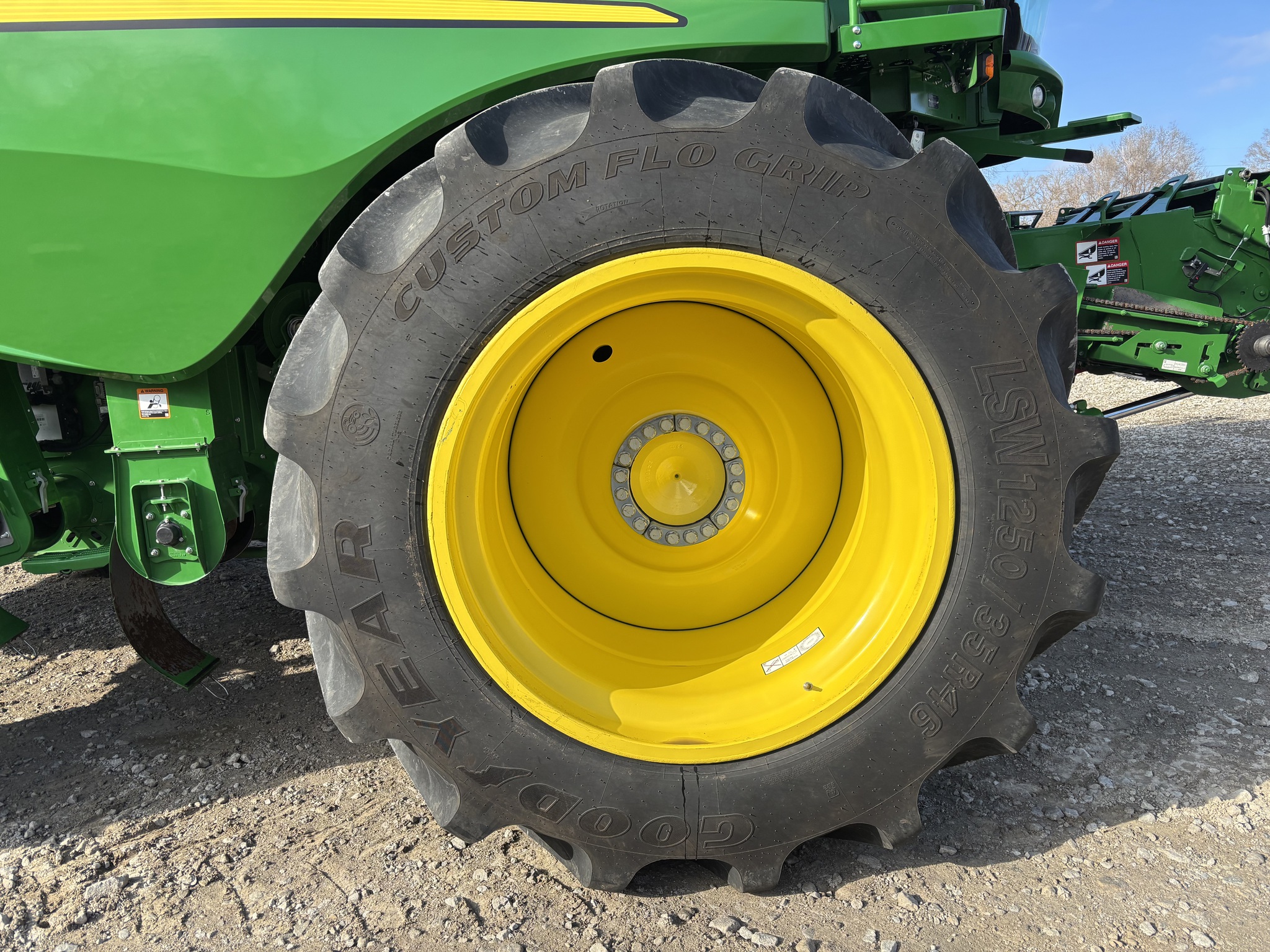  2023 John Deere S780 at Heritage Tractor in Atchison, KS