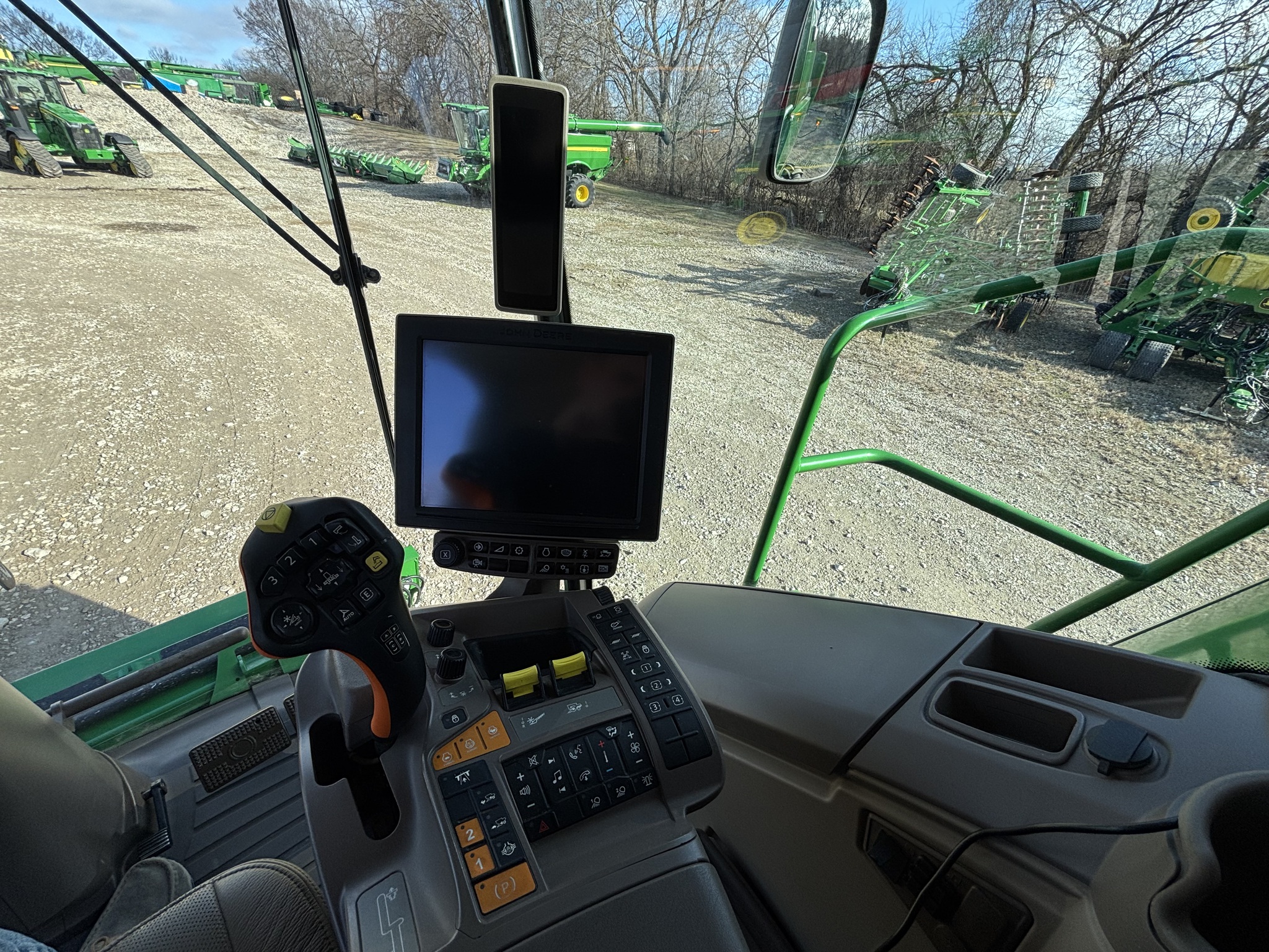  2023 John Deere S780 at Heritage Tractor in Atchison, KS