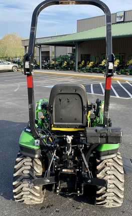 2023 John Deere 1025R Photo 4