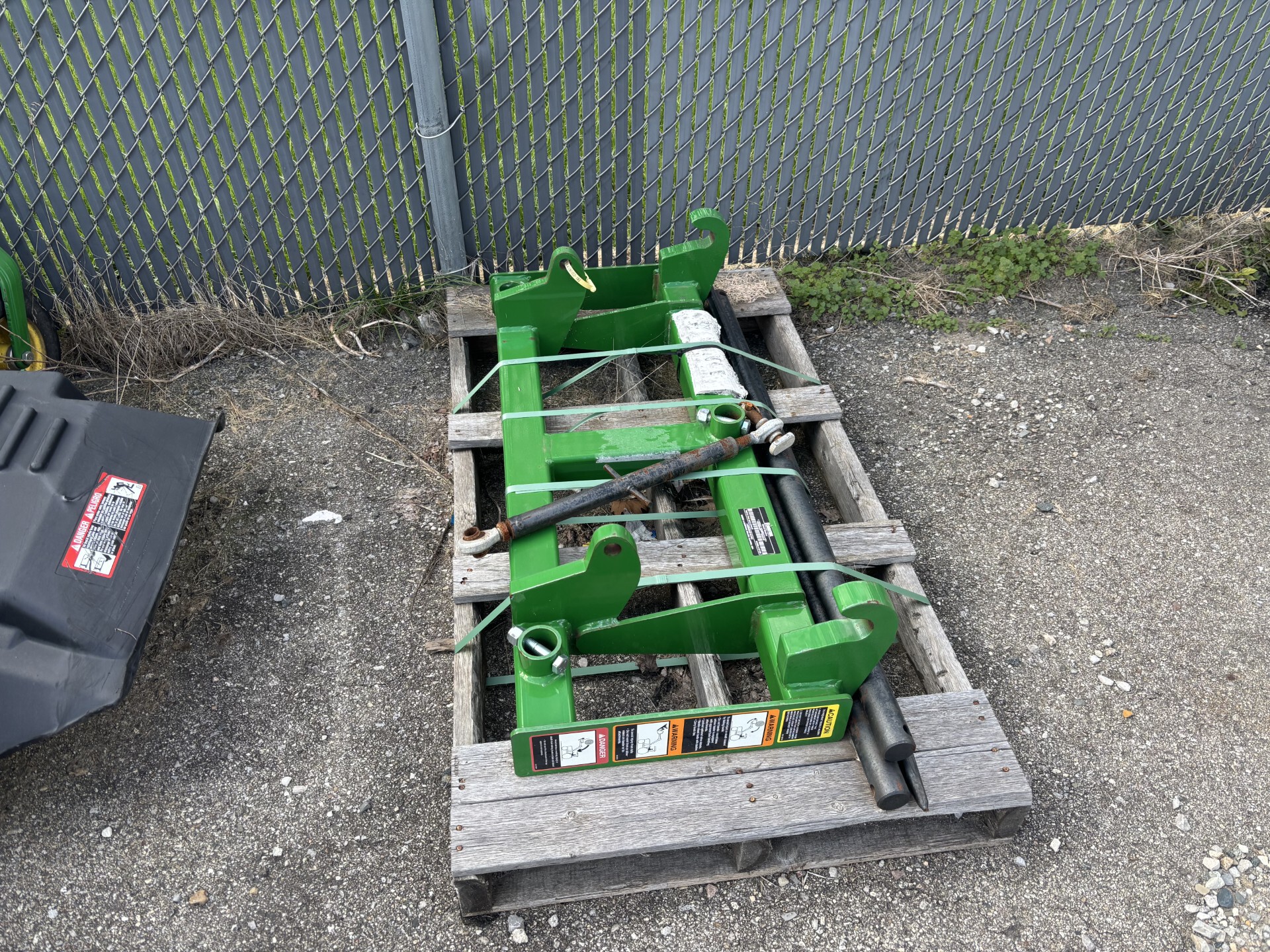 2022 Frontier AP12G Image 1