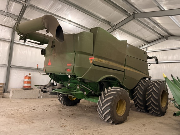 Photo of 2023 John Deere S770