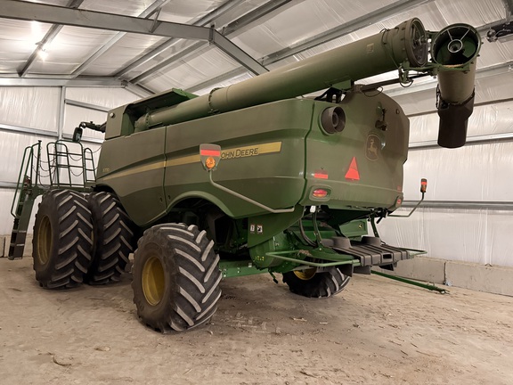 Photo of 2023 John Deere S770