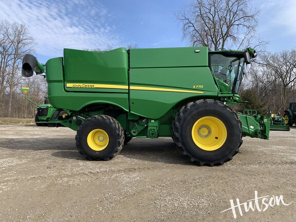 Photo of 2023 John Deere S770