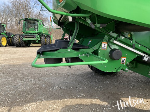 Photo of 2023 John Deere S770