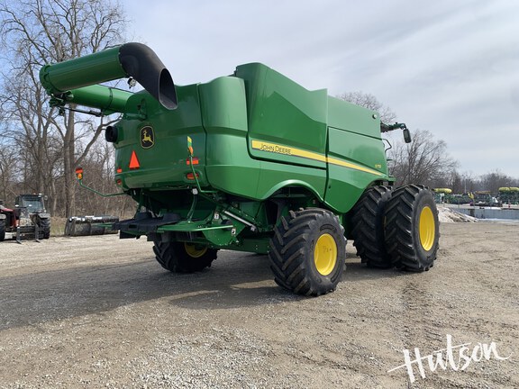 Photo of 2023 John Deere S770