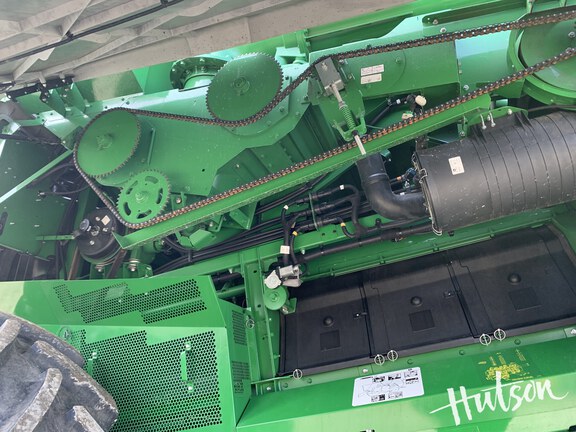 Photo of 2023 John Deere S770
