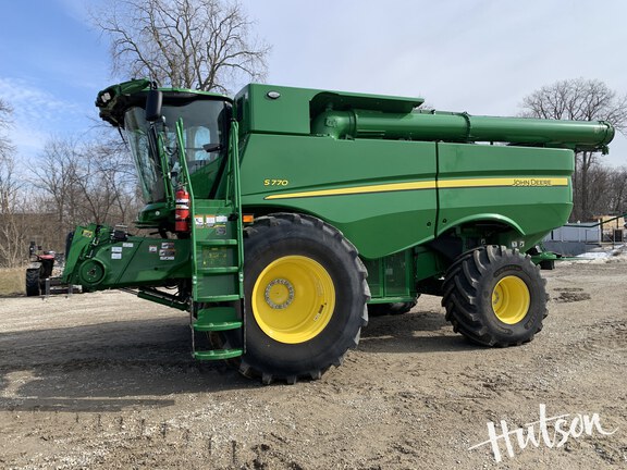 Photo of 2023 John Deere S770