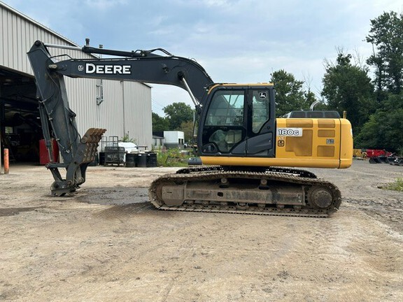 2015 John Deere 180G LC