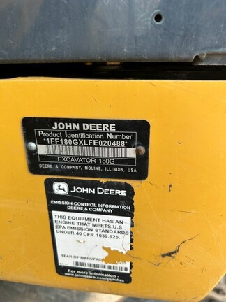 2015 John Deere 180G LC