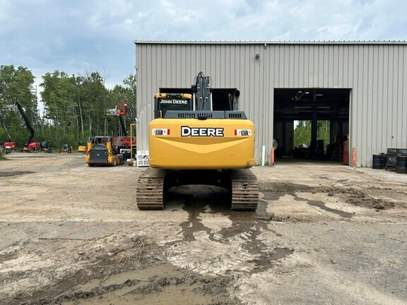 2015 John Deere 180G LC