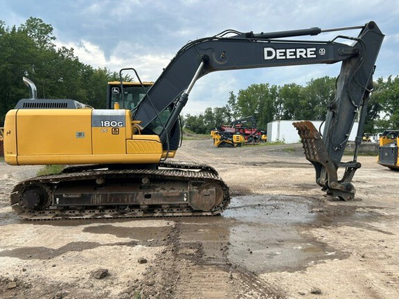 2015 John Deere 180G LC