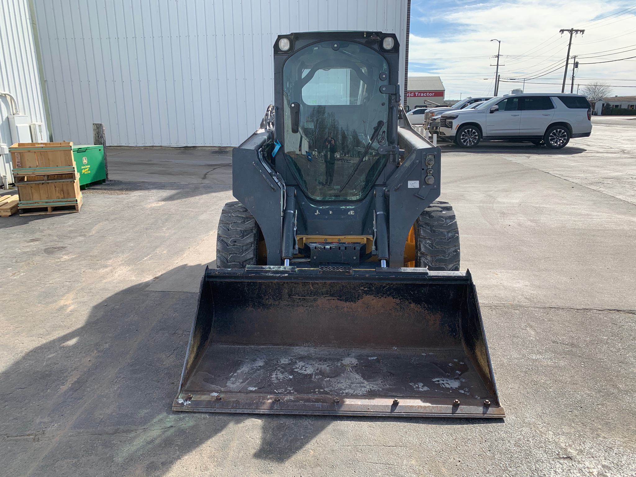 2014 John Deere 320E at Heritage Tractor in Lamar, MO