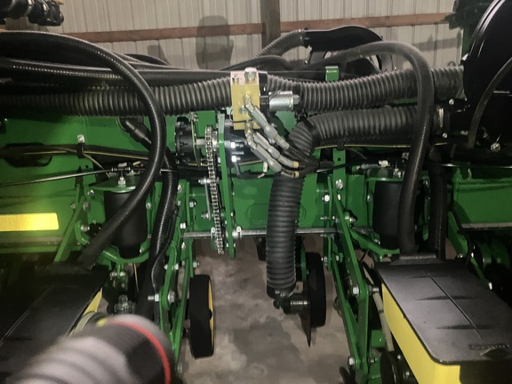 Photo of 2019 John Deere 1775NT