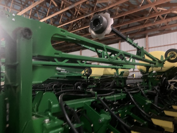 Photo of 2019 John Deere 1775NT