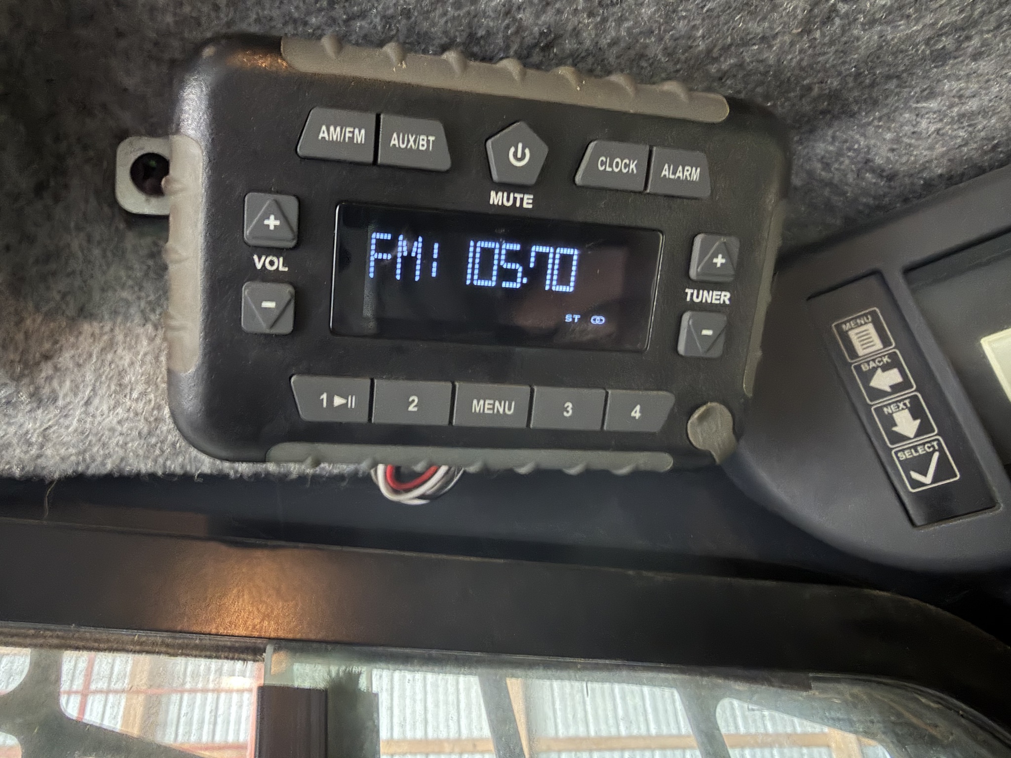 2017 John Deere 330G Image 6