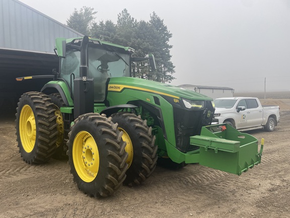 2025 John Deere 8R 310 - Photo2