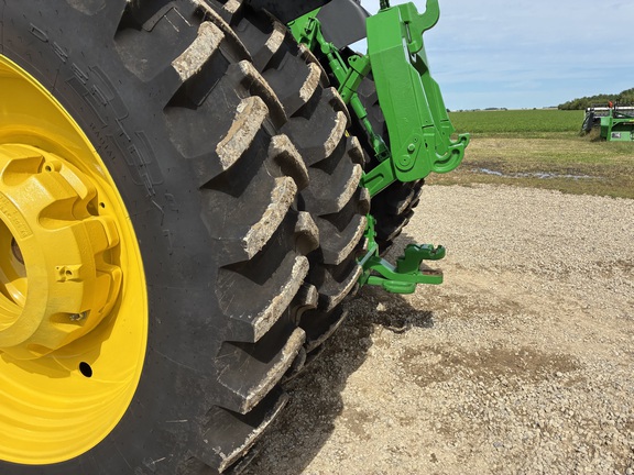 2025 John Deere 8R 310 - Photo25