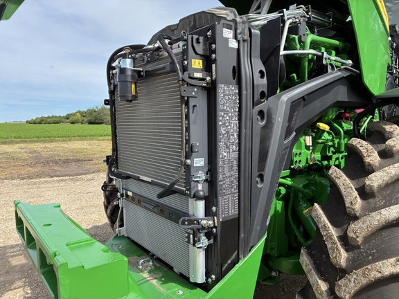 2025 John Deere 8R 310 - Photo29