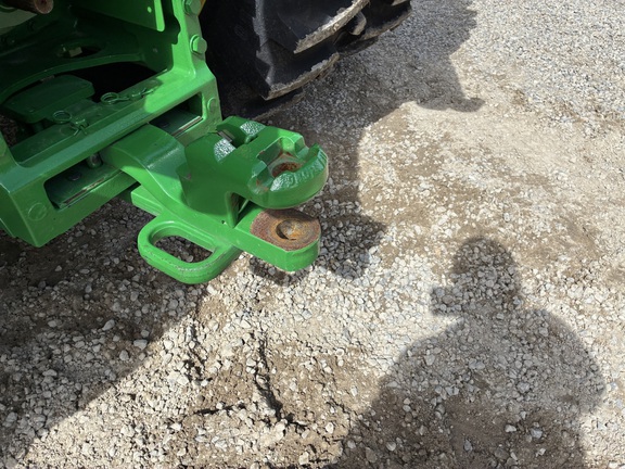 2025 John Deere 8R 310 - Photo35