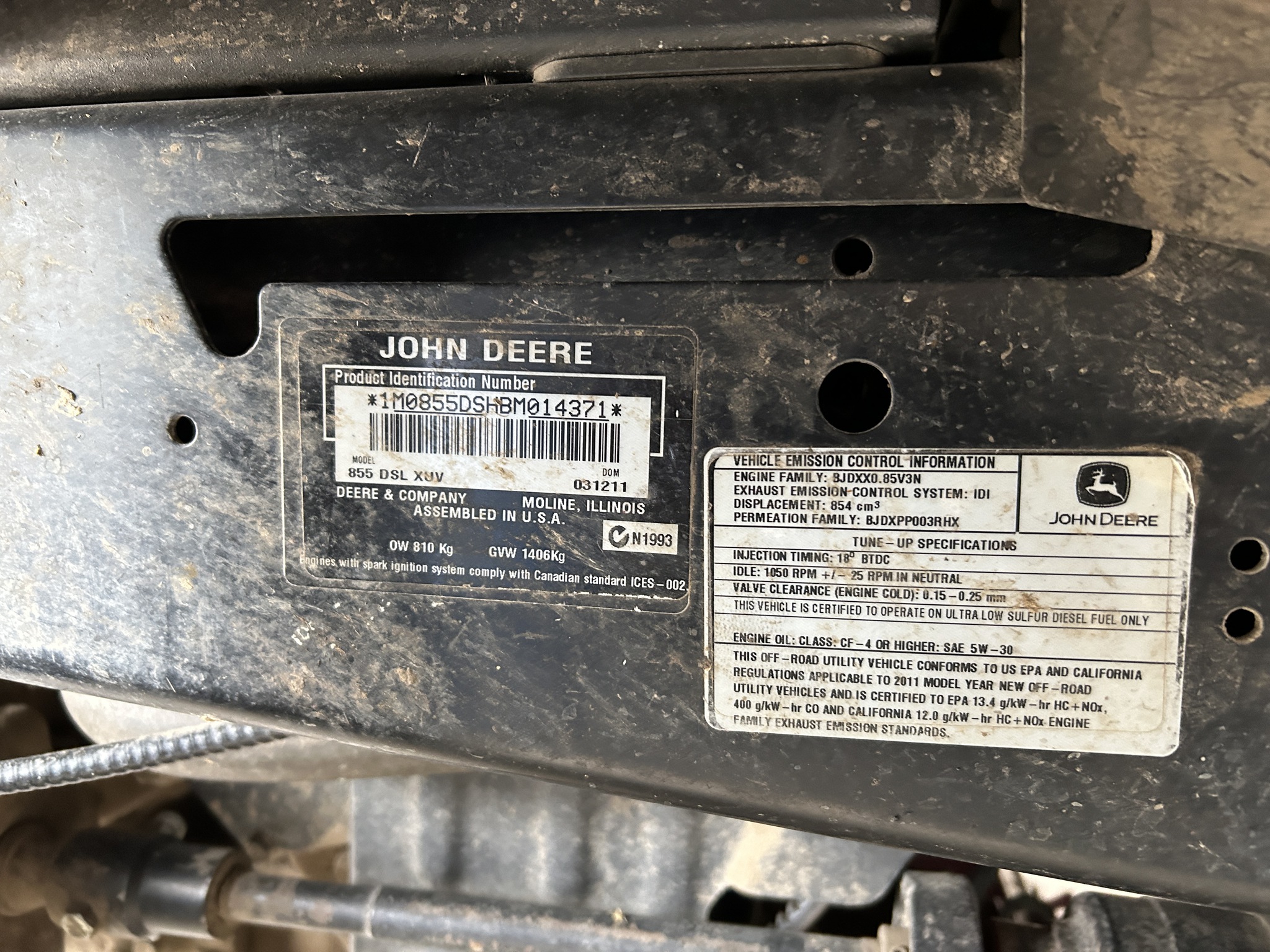  2011 John Deere XUV 855D GREEN at Heritage Tractor in Geneseo, IL
