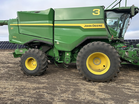  John Deere S7 900
