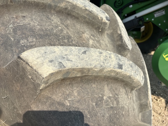 Used 2025 John Deere S7 900 Combines at Horizon Ag & Turf in Lloydminster, AB - Photo17