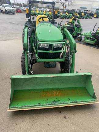 2023 John Deere 3038E-2