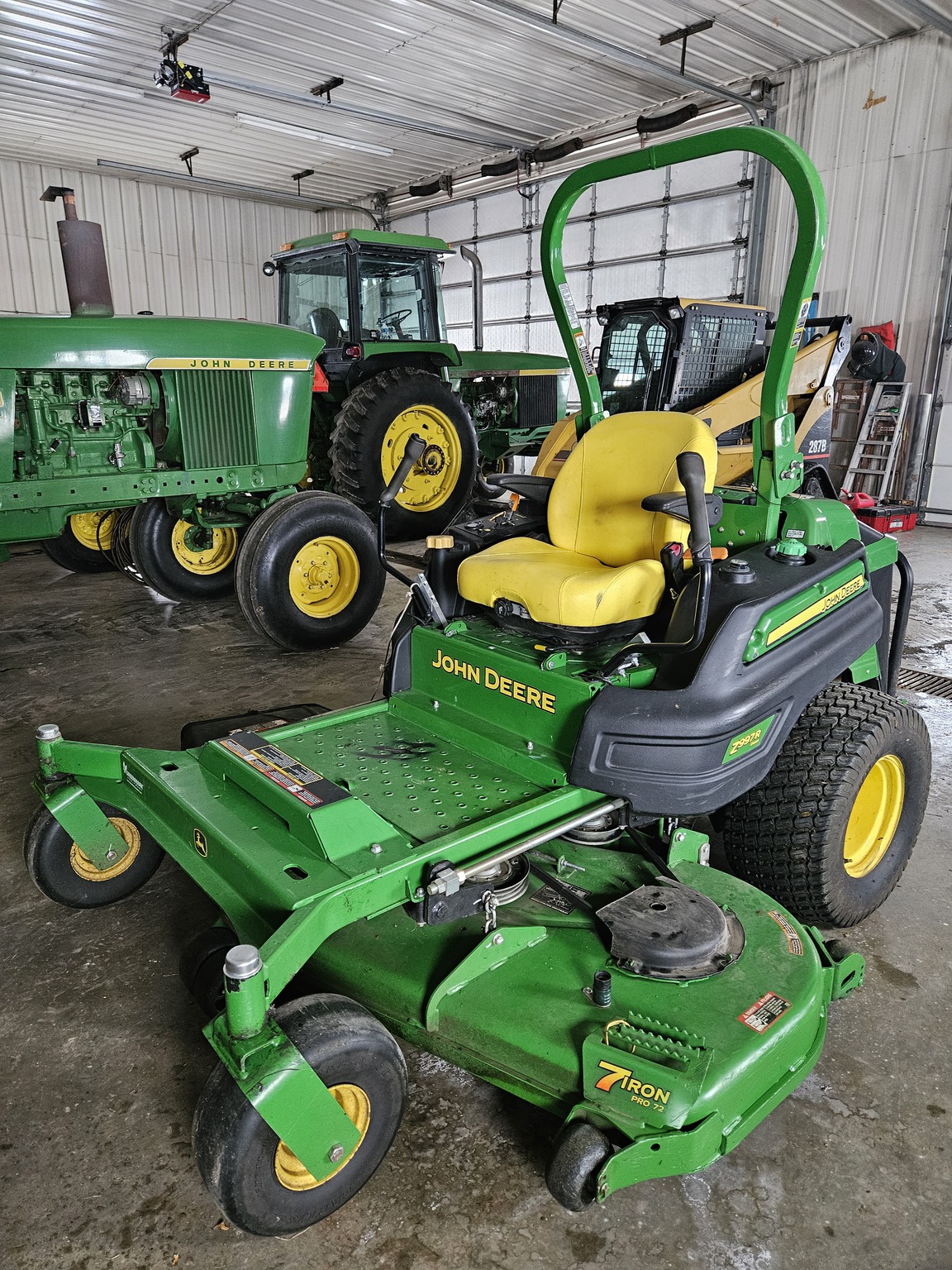 2017 John Deere Z997R Image 1