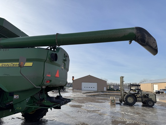 2021 John Deere S790 - Photo9